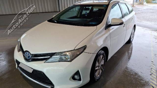 Toyota Auris Touring Sports 1.8 HSD Luna