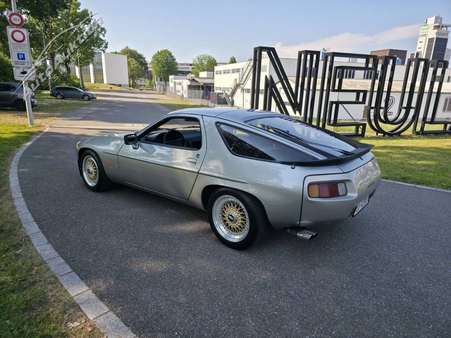PORSCHE 928 S Handschaltung
