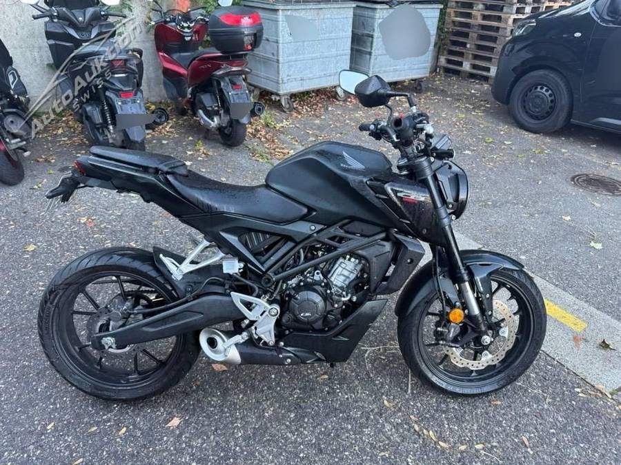 HONDA CB 125 R, 15 PS