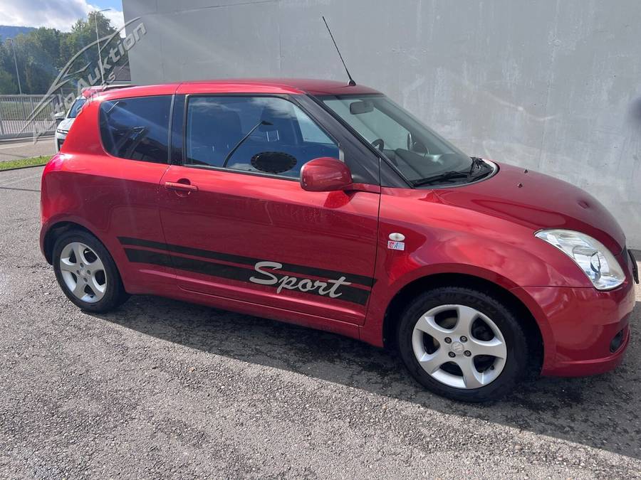 SUZUKI Swift 1.3