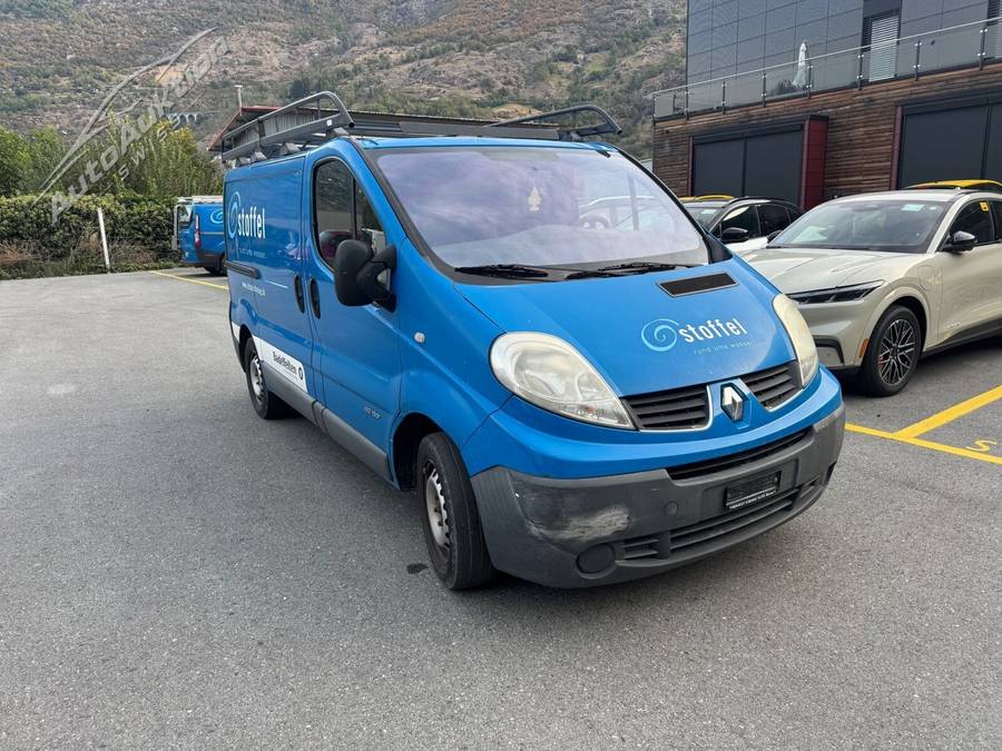 RENAULT Trafic T29 dCi145