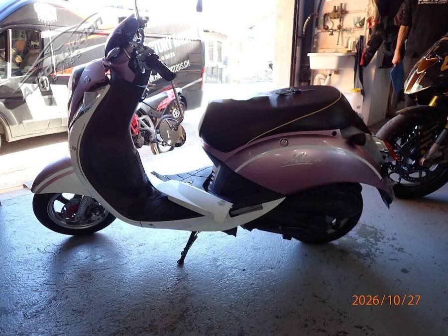 SYM MIO 50