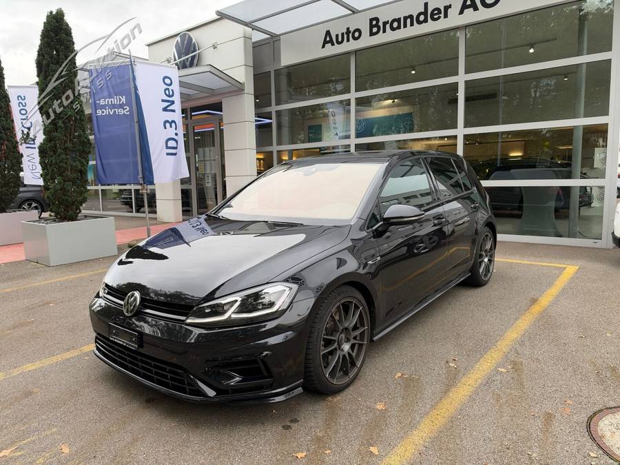 VW Golf R 2.0TSI 300PS DSG 4M