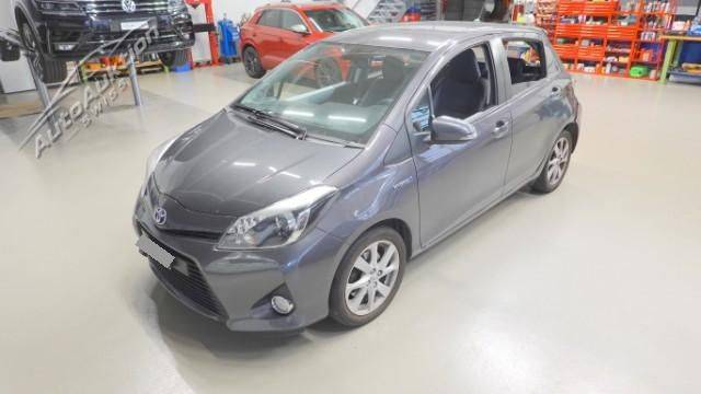 Toyota Yaris 1.5 VVT-i HSD Sol Premiu Limousine