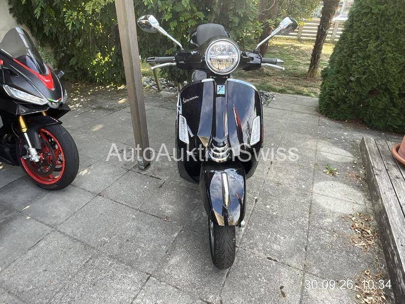 Piaggio Vespa 125 GTS ABS, 12 PS