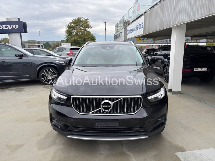 VOLVO XC40 T4 AWD