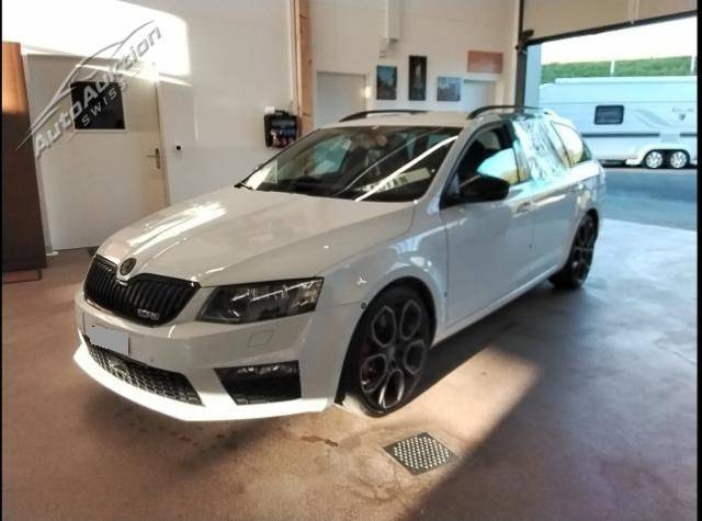 Skoda Octavia Combi 2.0 TSI RS230  DSG