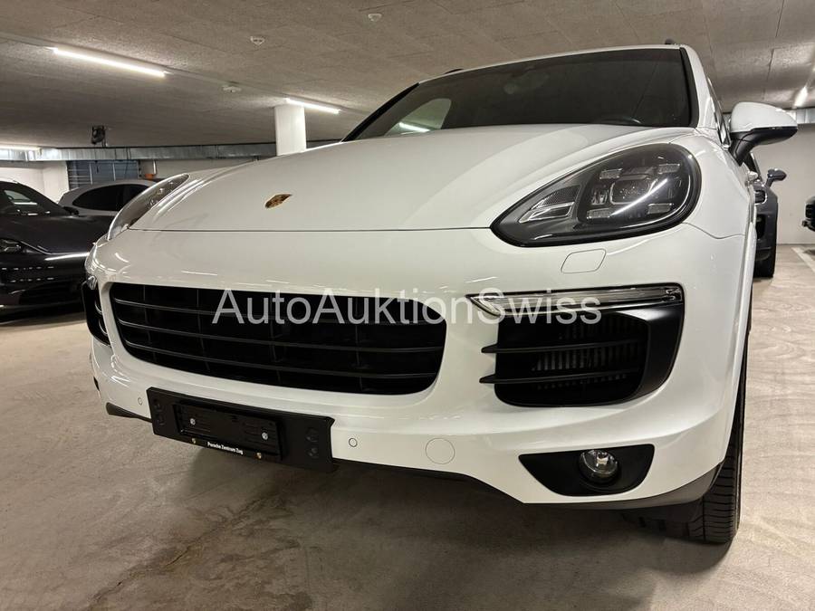 PORSCHE Cayenne Diesel Platinum Edition mit Standheizung