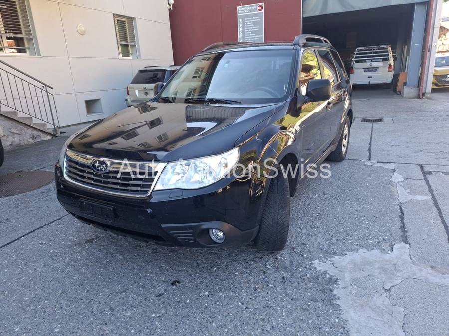 SUBARU Forester2.0X AWD