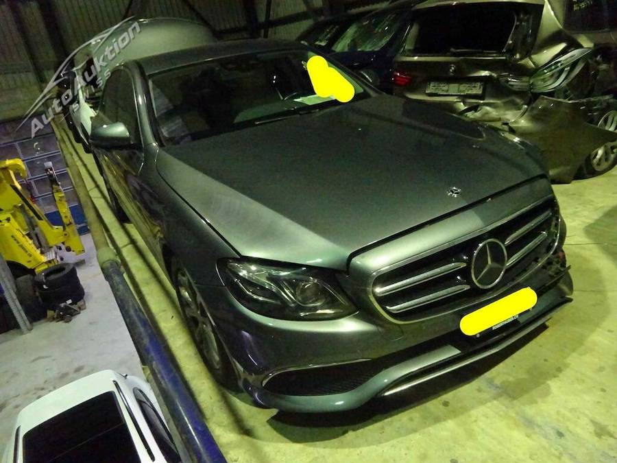 MERCEDES-BENZ E 200 AVANTGARDE 4MATIC