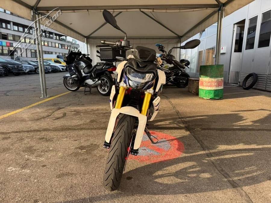 BMW G 310 R ABS