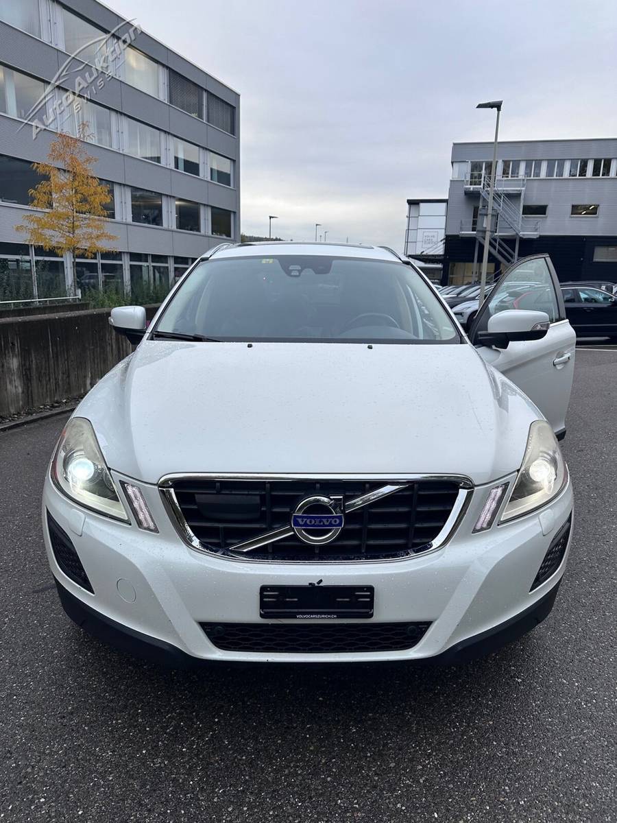 VOLVO XC60 D3 AWD