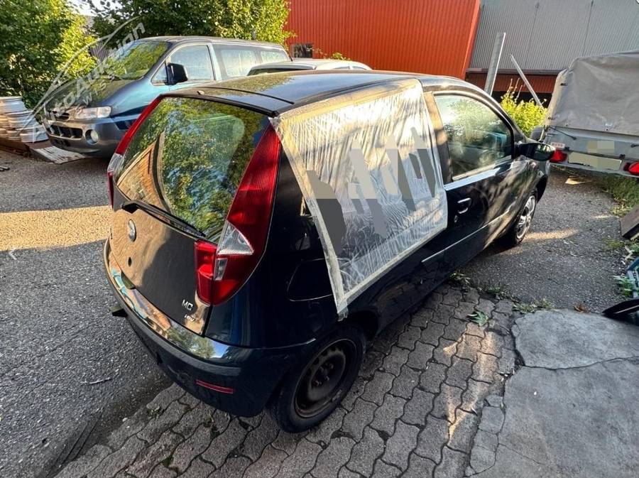 FIAT PUNTO 1.4 16V Dynamic 1.4, 95 PS