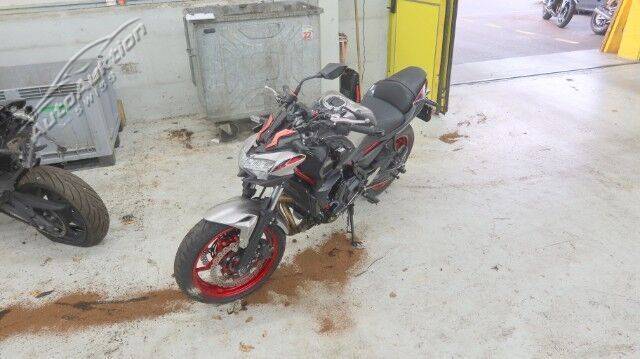 Kawasaki Z650 Motorrad