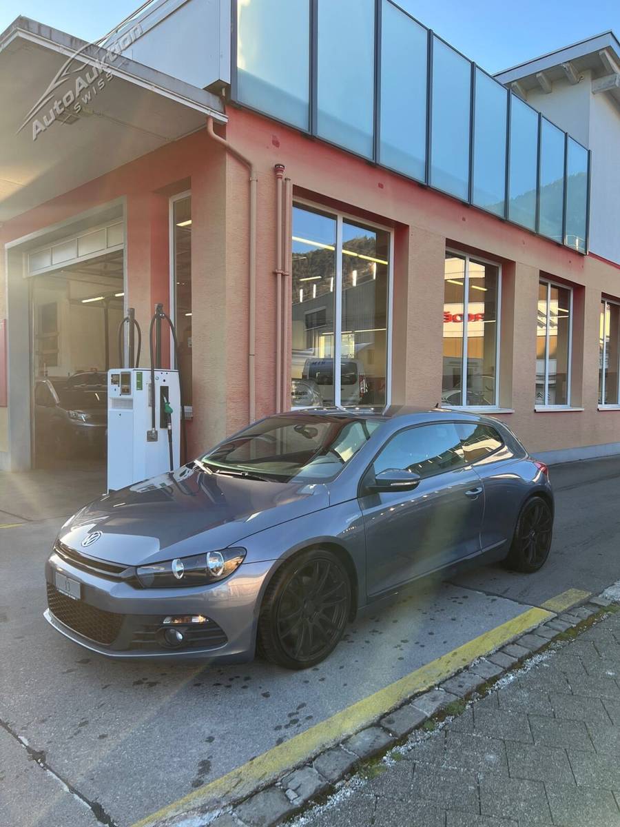 VW Scirocco 2.0TSI
