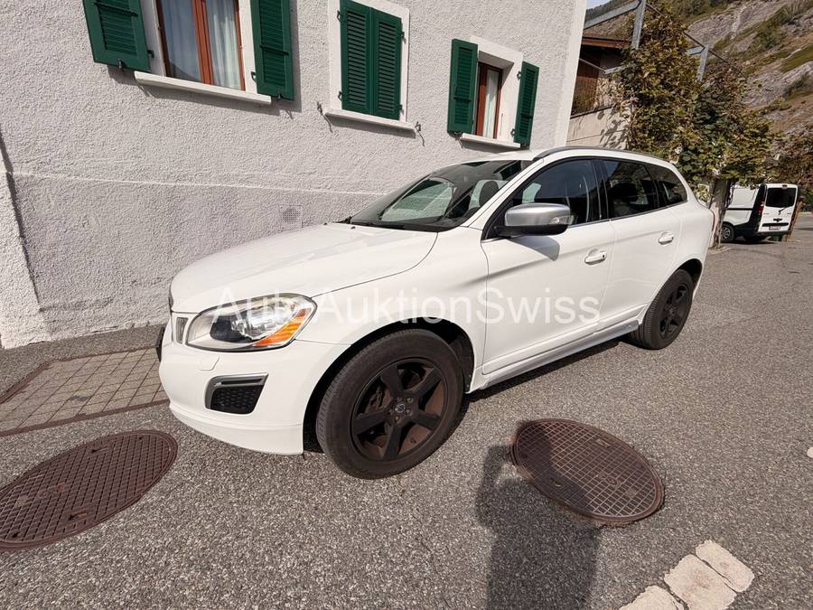 VOLVO XC60 D5 AWD