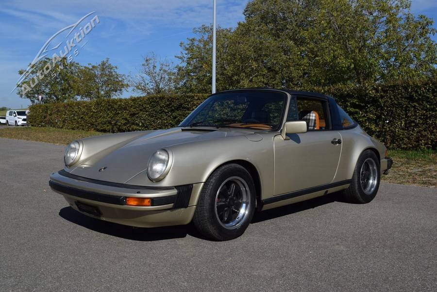 PORSCHE 911 targa 2.7