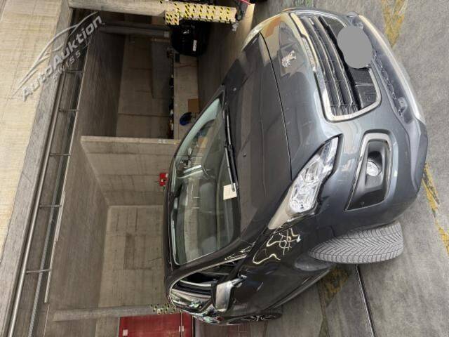 Peugeot 3008 2.0 HDi HYbrid4 102g