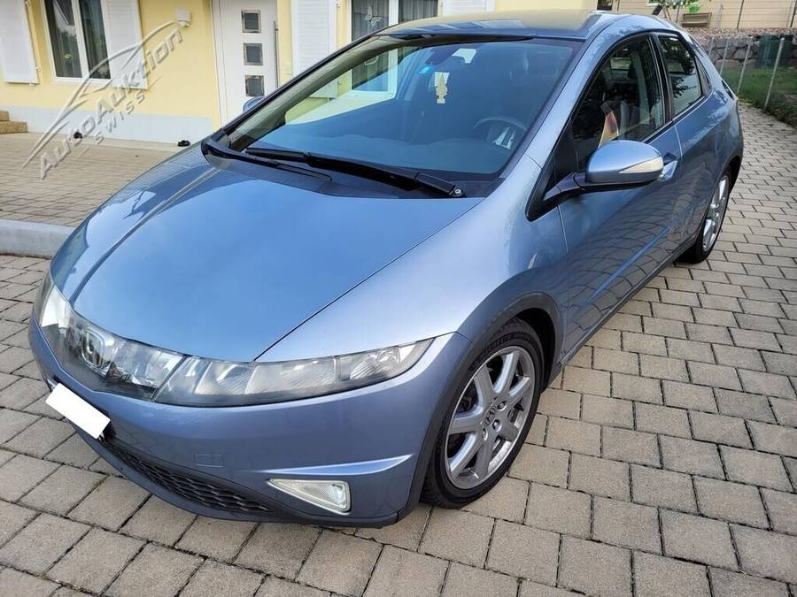 HONDA Civic 1.8i-VTEC Sport