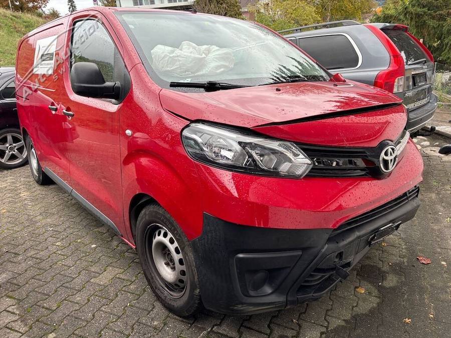 TOYOTA Proace 1.6D