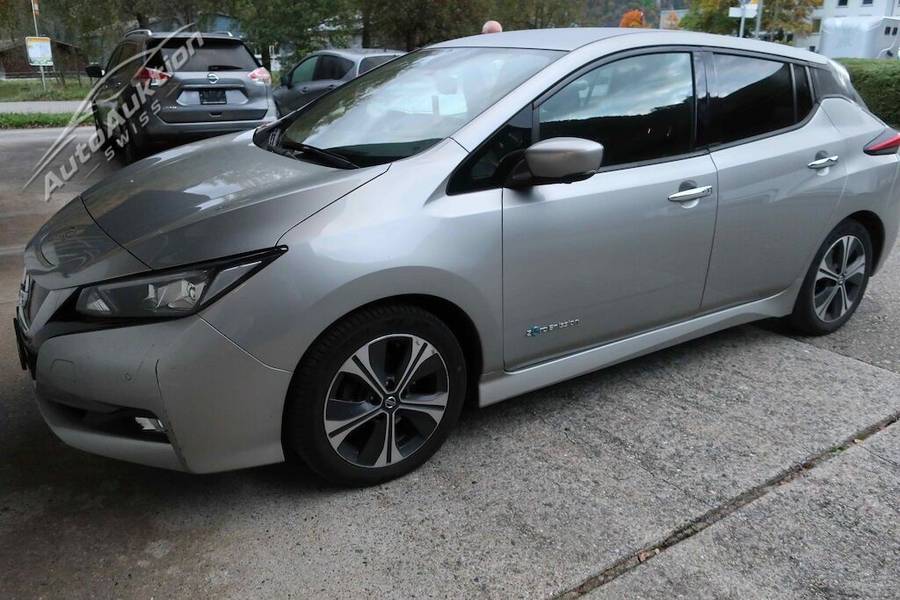 NISSAN LEAF 2ZEROEDITION(IN.BATT