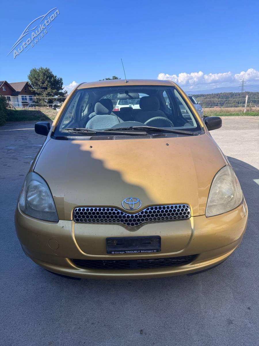 TOYOTA Yaris 1.0