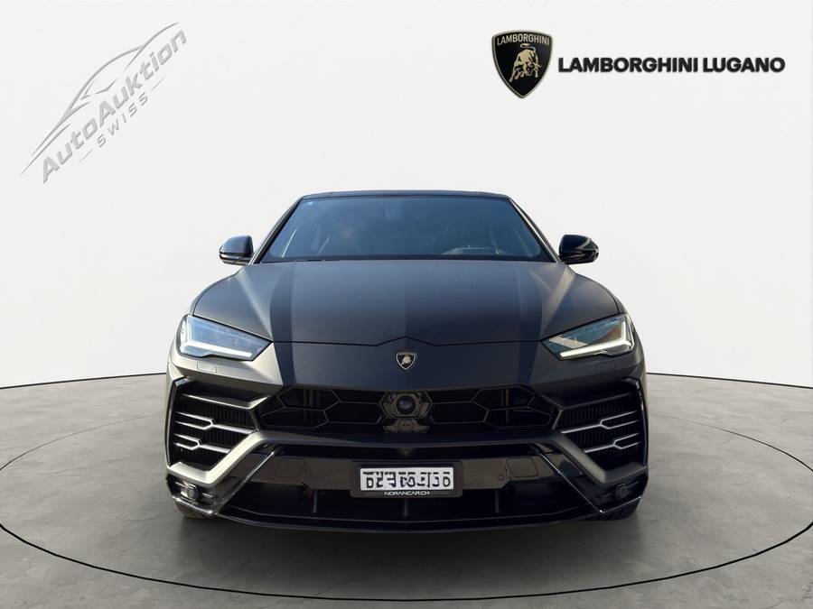 LAMBORGHINI 636 Urus