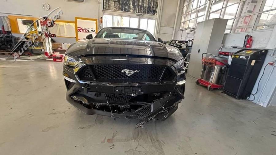 Ford Mustang Coupé 5.0 V8 GT, 450 PS