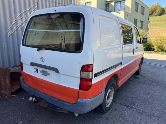 Toyota HIACE Kombi 2.7 3 P.