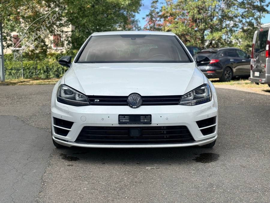 VW Golf R