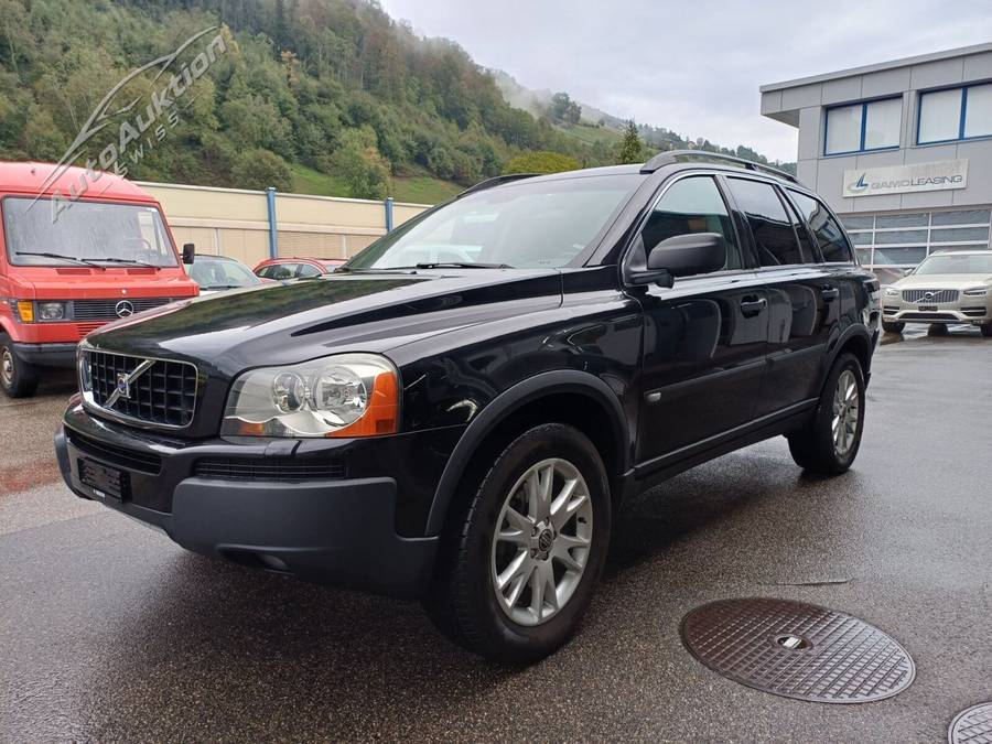 VOLVO XC90 2.5T AWD 7Pl. frisch MFK