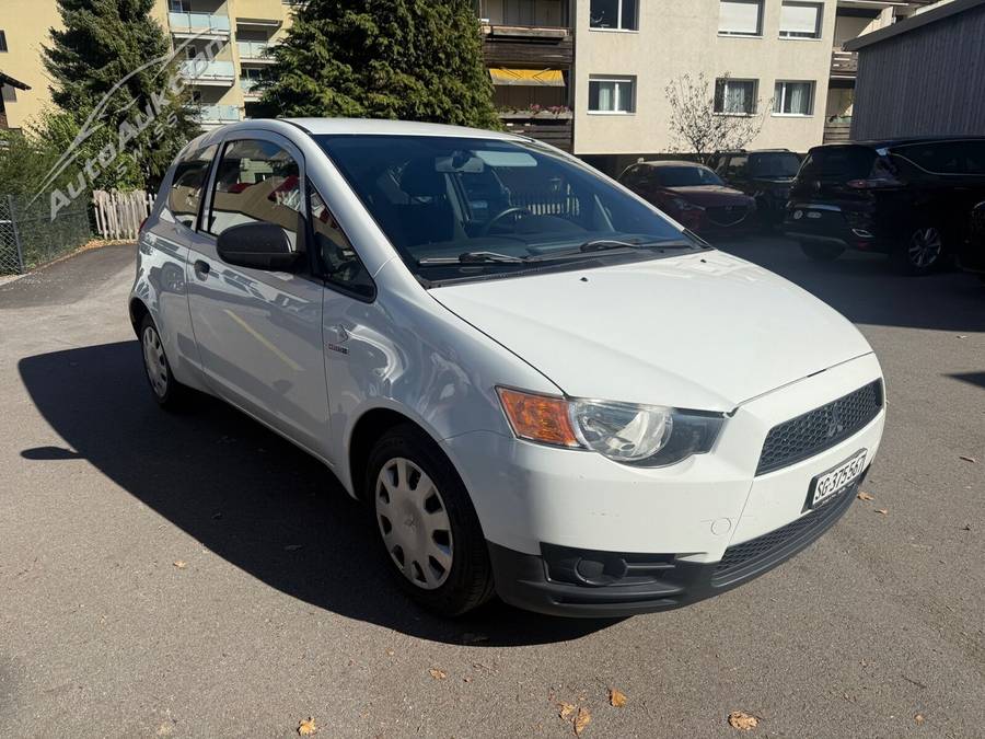 MITSUBISHI Colt 1.1