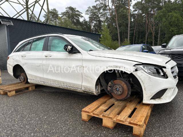 Mercedes-Benz C-Klasse S205 Kombi C 220 d 4matic