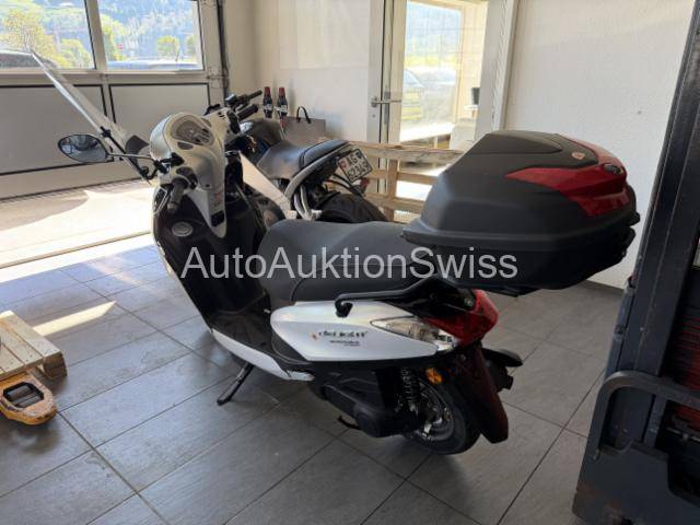 Yamaha D'elight 125 Délight