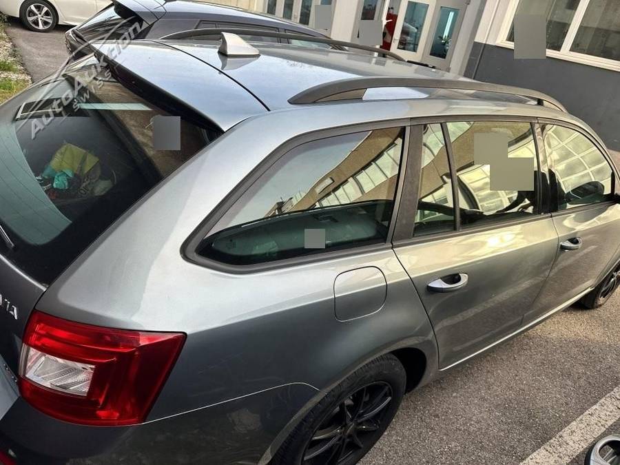 SKODA Octavia 1.8TSI Eleg. 4x4, 180 PS