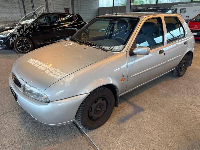 Ford Fiesta 1.2i 16V Ghia