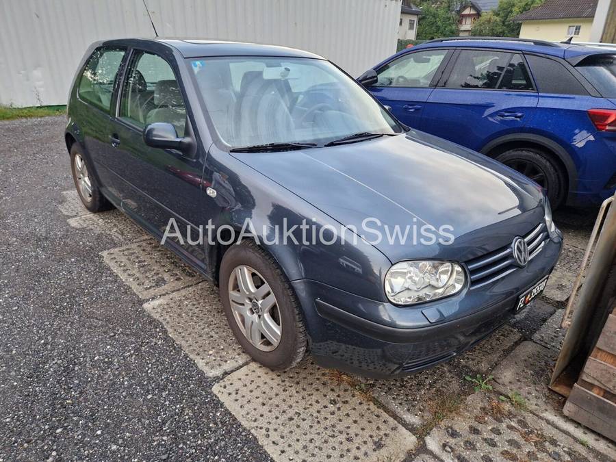 VW Golf
