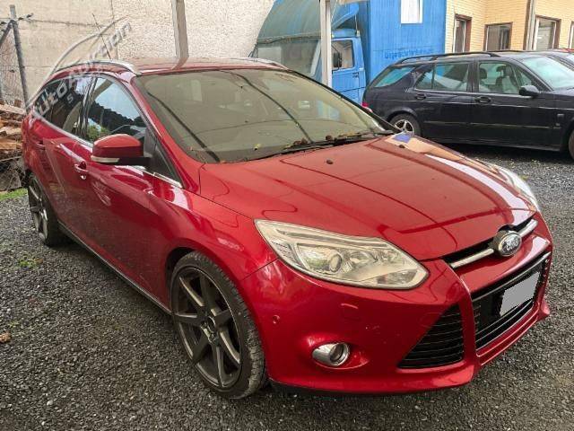 Ford Focus Station Wagon 1.6i EcoB SCTi 182 Titanium