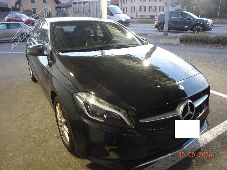 MERCEDES-BENZ A 200 URBAN