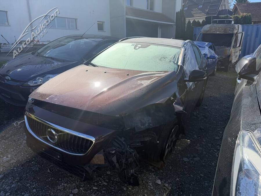 VOLVO V40 Cross Country T4 AWD Summum Geartronic