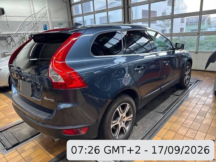 VOLVO XC60 D3 AWD Summum, 232 PS