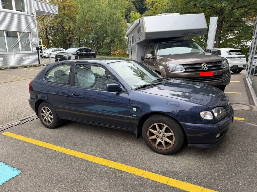 TOYOTA Corolla 1600 HB