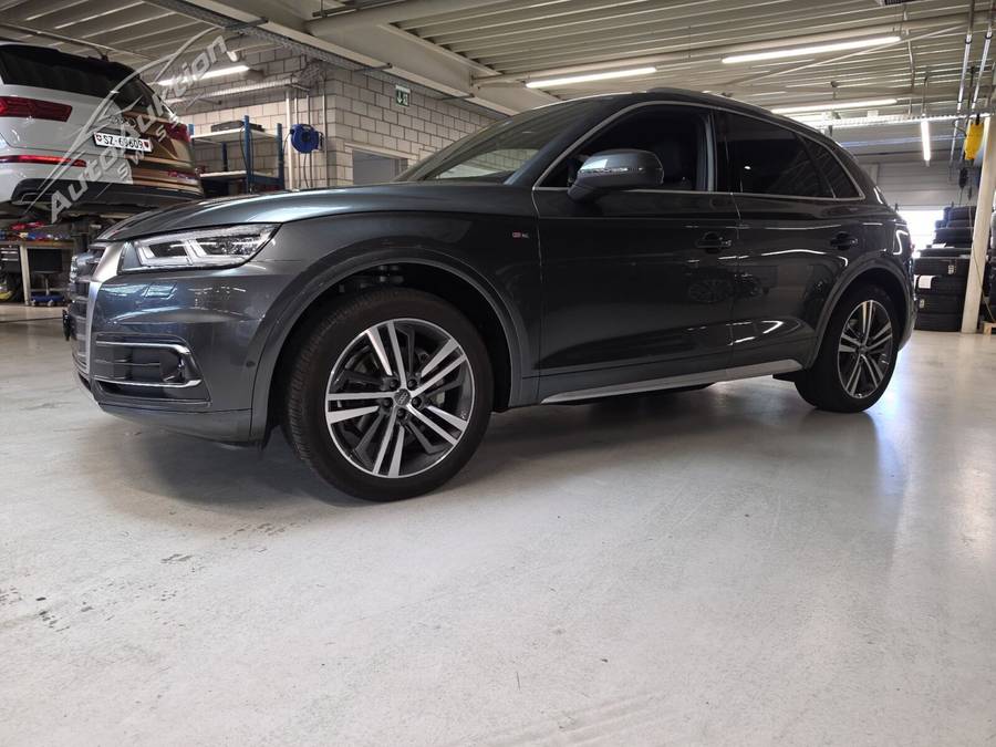 AUDI Q5 2.0TDI Quattro S-line