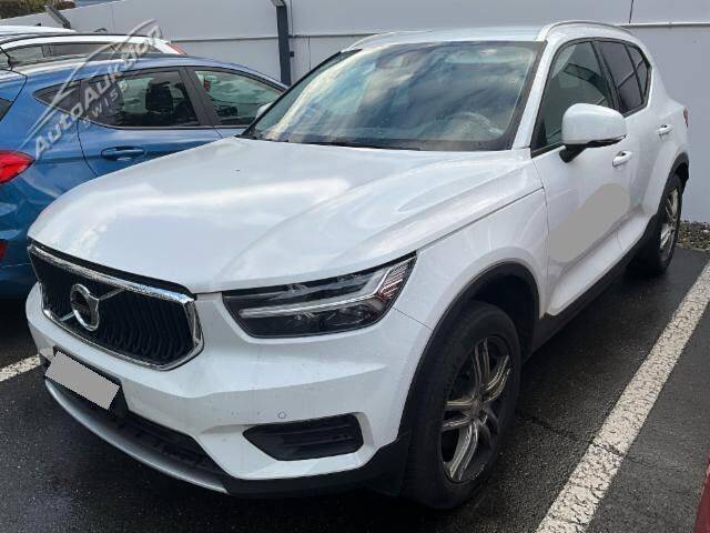 Volvo XC40 2.0 D3 Momentum AWD