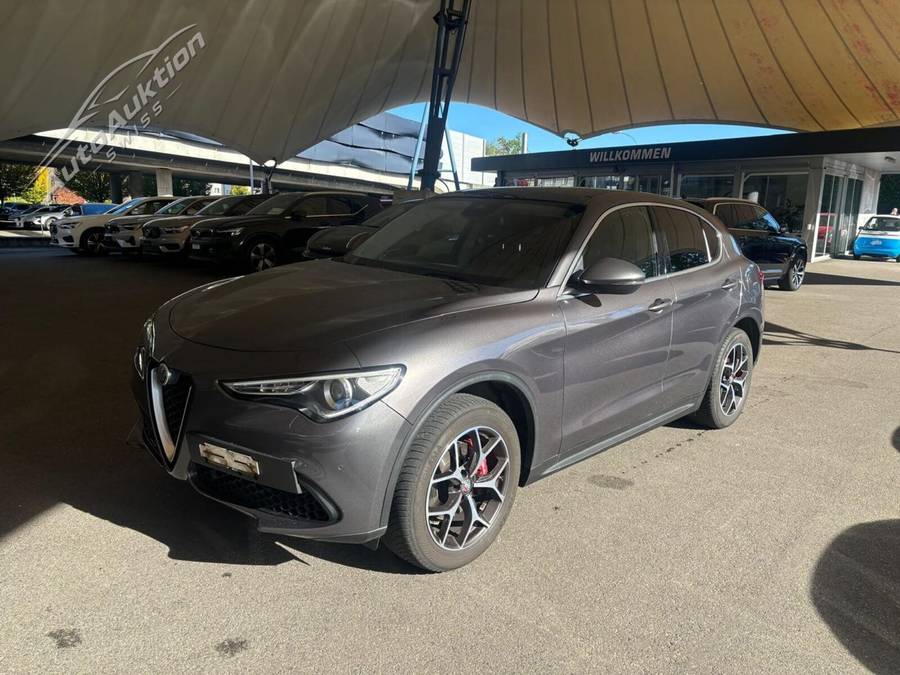 ALFA ROMEO Stelvio 2.0 Q4
