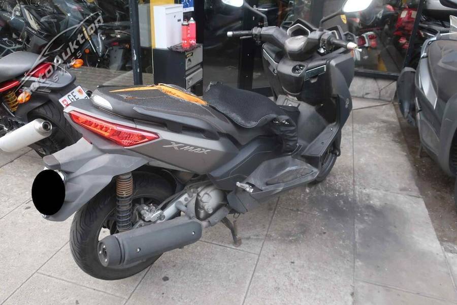 YAMAHA X-MAX YP 250 R ABS
