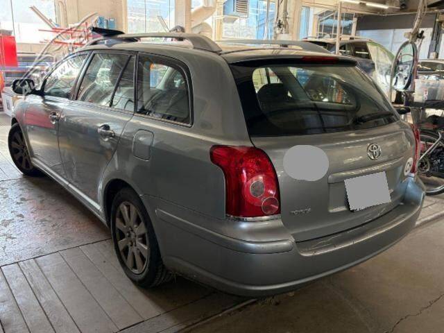 Toyota Avensis Sportswagon 1.8 Linea Terra