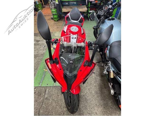 QJMOTOR SRK 125 R 0.1, 15 PS