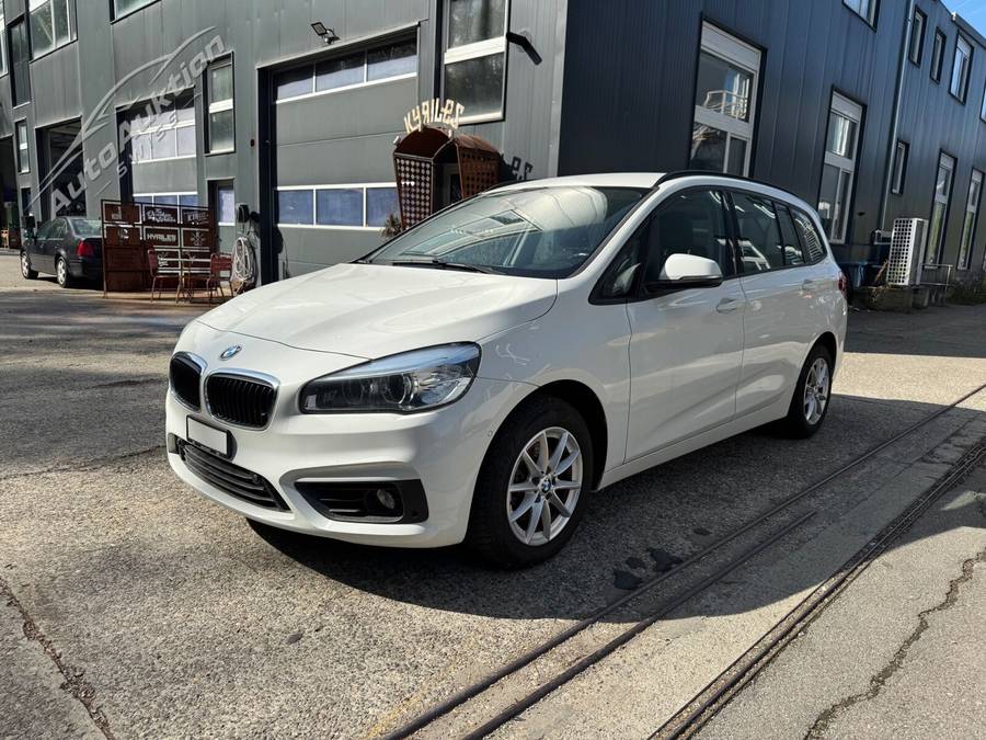 BMW 216d