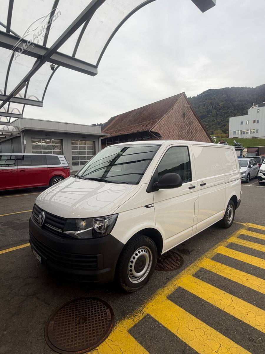 VW T6 Transporter 4M